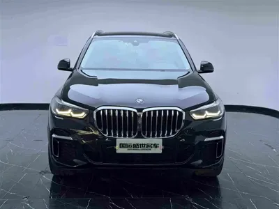 BMW X5 2022, 41000 км, за 44828.47 USD