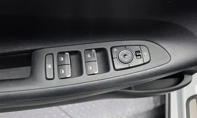 Hyundai Grandeur 2018, 61392 км, за 9518.18 USD - фото 28