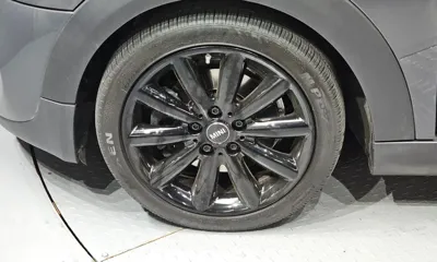 MINI Cooper 2019, 35601 км, за 12414.6 USD