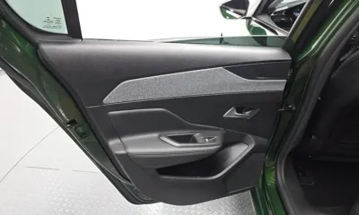 Peugeot 308 2023, 16130 км, за 17451.32 USD - фото 25
