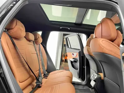 Mercedes-Benz GLC 2023, 35000 км, за 36806.17 USD - фото 11