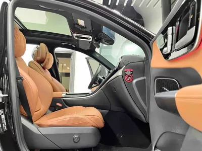 Mercedes-Benz GLC 2023, 35000 км, за 36806.17 USD - фото 13