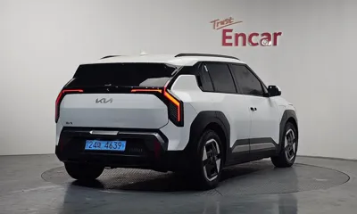 Kia EV3 2025, 36346 км, за 32164.89 USD