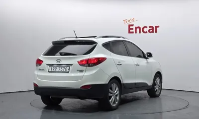 Hyundai Tucson 2012, 210367 км, за 3503.31 USD