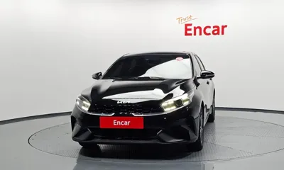 Kia K3 2024, 31780 км, за 11701.22 USD