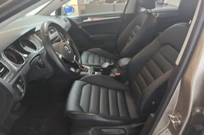 Volkswagen Golf 2016, 78900 км, за 8101 USD - фото 17