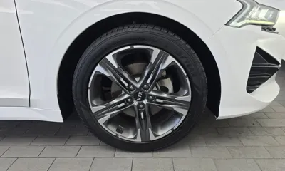 Kia K5 2021, 134673 км, за 10668.76 USD - фото 21