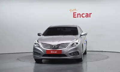 Hyundai Grandeur 2012, 183507 км, за 2847.68 USD