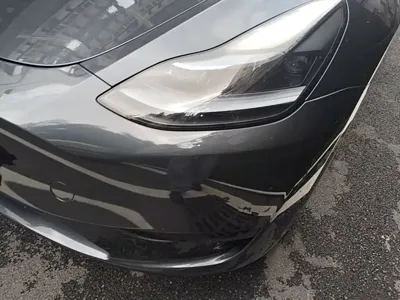 Tesla Model Y 2024, 46000 км, за 26742.67 USD - фото 24