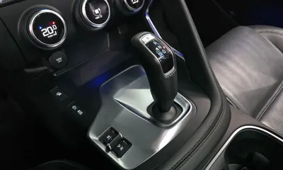 Jaguar E-Pace 2019, 92975 км, за 9584.88 USD - фото 9