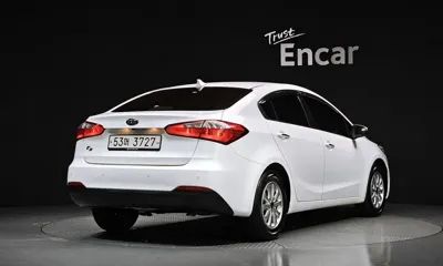Kia K3 2015, 155187 км, за 3452.77 USD