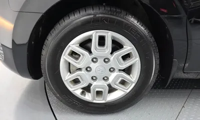 Hyundai Staria 2023, 31201 км, за 19094.81 USD