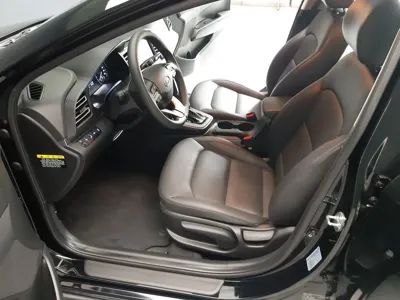 Hyundai Avante 2019, 70000 км, за 8273.62 USD - фото 10