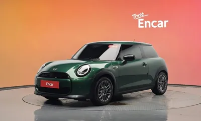 MINI Cooper · 2025 год