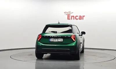 MINI Cooper 2025, 11413 км, за 17054.48 USD