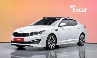 Kia K5 · 2013 год