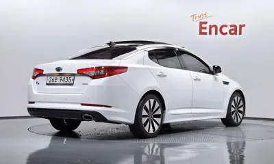 Kia K5 2013, 119210 км, за 3833.95 USD