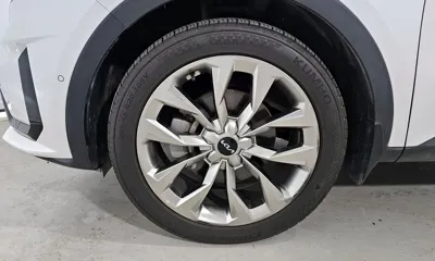 Kia Sorento 2023, 83238 км, за 20296.89 USD