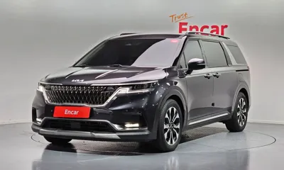 Kia Canival · 2022 год