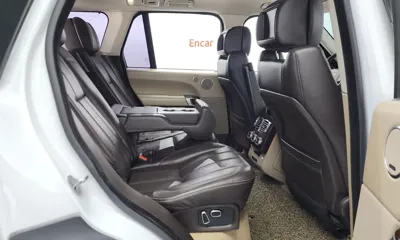 Land Rover Range Rover 2014, 164541 км, за 17669.46 USD - фото 12