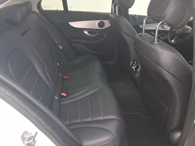 Mercedes-Benz C-Class 2018, 66730 км, за 11093.61 USD - фото 16