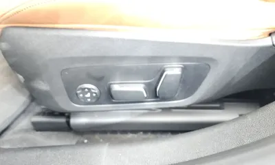 BMW 3-Series 2024, 35921 км, за 25469.35 USD - фото 31