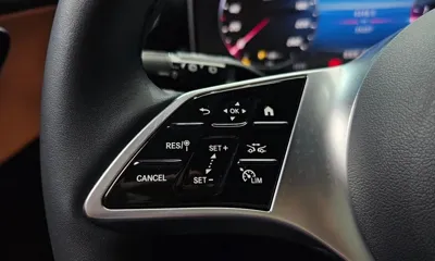 Mercedes-Benz GLC-Class 2024, 34357 км, за 41609.67 USD - фото 20