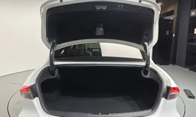 Hyundai Grandeur 2022, 85405 км, за 15172.23 USD - фото 20