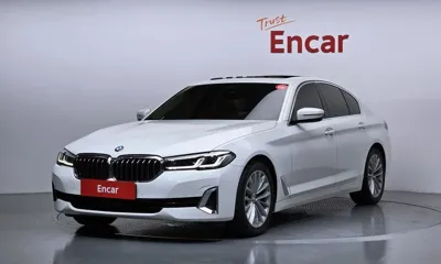 BMW 5-Series · 2022 год