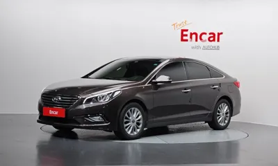 Hyundai Sonata · 2015 год