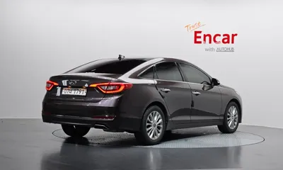 Hyundai Sonata 2015, 253784 км, за 3275.57 USD