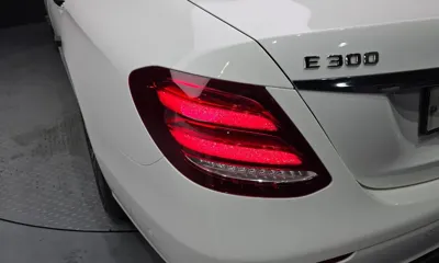 Mercedes-Benz E-Class 2020, 119331 км, за 16856.17 USD - фото 23