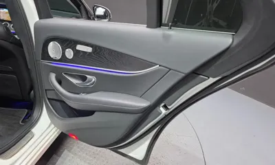 Mercedes-Benz E-Class 2020, 119331 км, за 16856.17 USD - фото 25