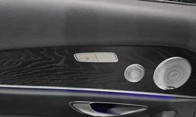 Mercedes-Benz E-Class 2020, 119331 км, за 16856.17 USD - фото 27