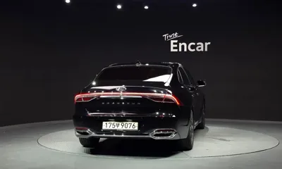 Hyundai Grandeur 2021, 127316 км, за 12489.5 USD