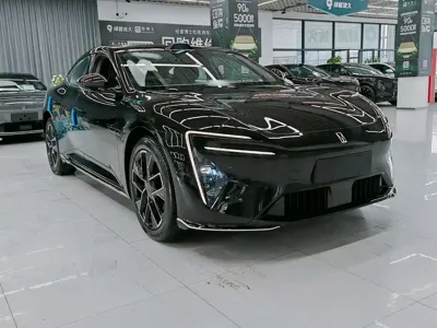 Avatr Avatr 06 2026, 0 км, за 29399.08 USD
