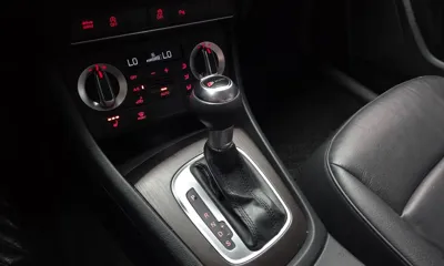 Audi Q3 2014, 126672 км, за 6775.25 USD - фото 9