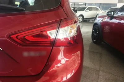 Nissan Tiida 2021, 37100 км, за 9517 USD - фото 9