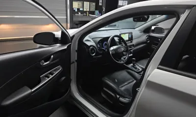 Hyundai Kona 2021, 141692 км, за 9425.99 USD - фото 10