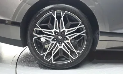 Hyundai Grandeur 2023, 58778 км, за 23337.44 USD