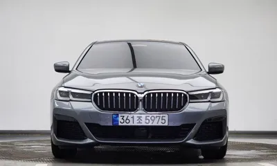 BMW 5-Series 2023, 25685 км, за 23959.56 USD
