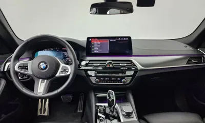 BMW 5-Series 2023, 25685 км, за 23959.56 USD - фото 7