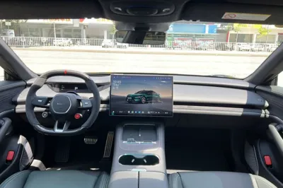 Xiaomi Auto SU7 2026, 100 км, за 50069 USD - фото 9