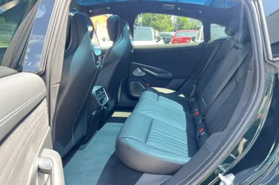 Xiaomi Auto SU7 2026, 100 км, за 50069 USD - фото 15