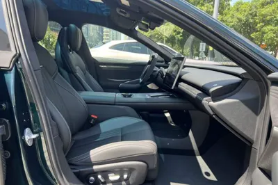 Xiaomi Auto SU7 2026, 100 км, за 50069 USD - фото 20
