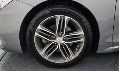 Hyundai Grandeur 2017, 108731 км, за 9094.45 USD