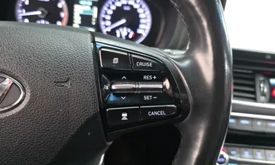 Hyundai Grandeur 2017, 108731 км, за 9094.45 USD - фото 16