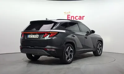 Hyundai Tucson 2023, 105320 км, за 13943.7 USD