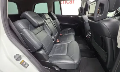 Mercedes-Benz GLS-Class 2018, 134010 км, за 22974.92 USD - фото 19