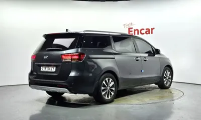 Kia Canival 2017, 126120 км, за 6562 USD